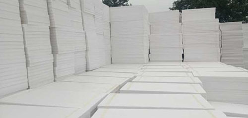 擠塑板出現(xiàn)脫落開裂的原因